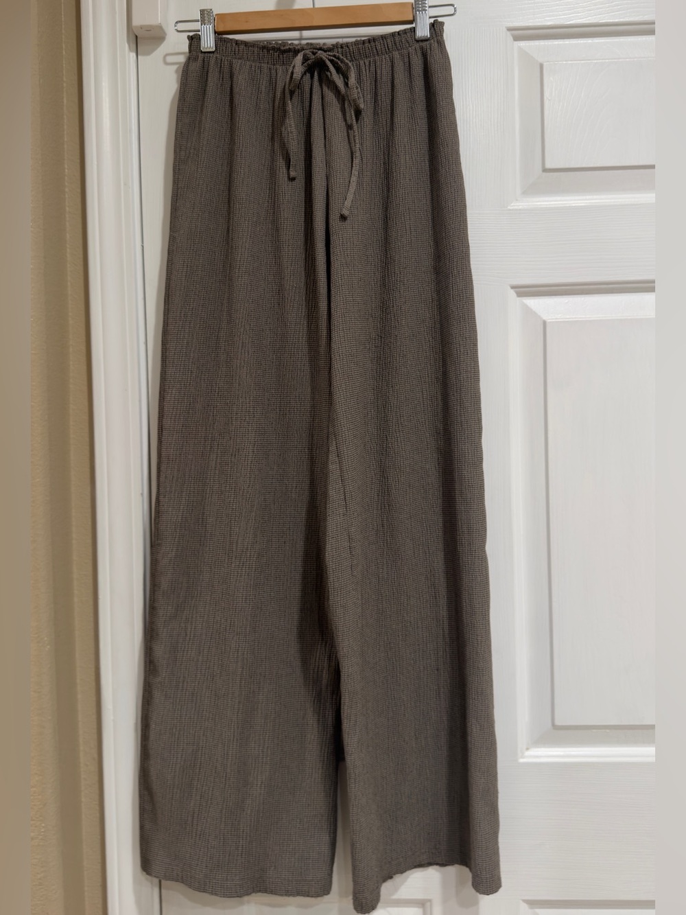 Zara Wide-Leg Drawstring Pants in Taupe Brown